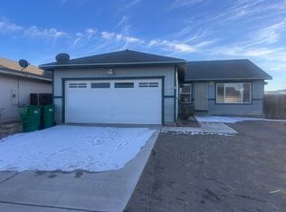 750 Tamsen Rd, Fernley, NV 89408