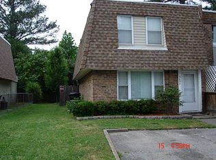 3697 Bancroft Dr, Virginia Beach, VA 23452