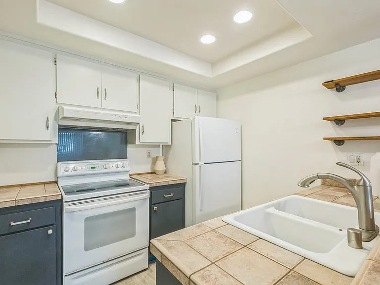 10699 San Diego Mission Rd #205 — Photo 10