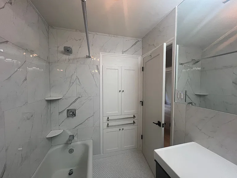 535 20th Ave E #203 — Photo 12