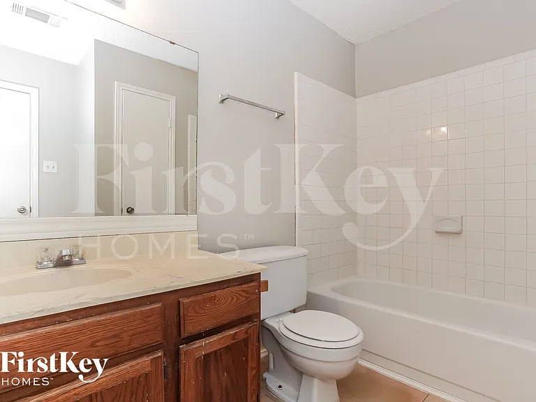 24119 Lone Elm Dr — Photo 13