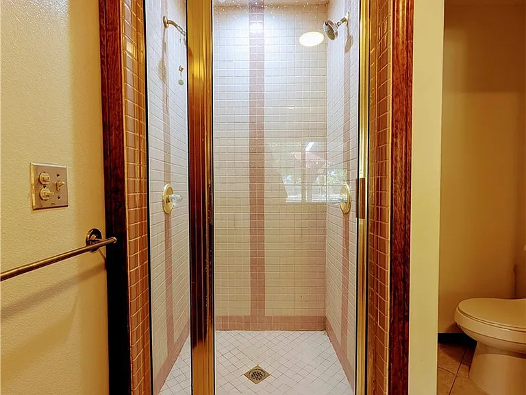 2828 W Avenue O8 — Photo 24