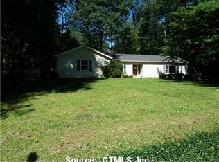 102 Scoville Rd, Avon, CT 06001