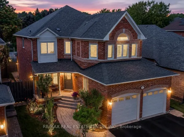 40 Hepburn Cres, Halton Hills, ON L7G 5P8