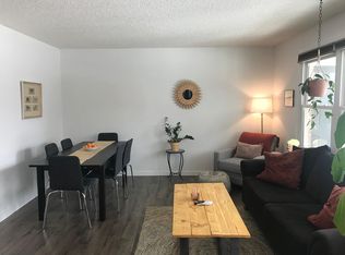 1351 Dolen Pl, Iowa City, IA 52246