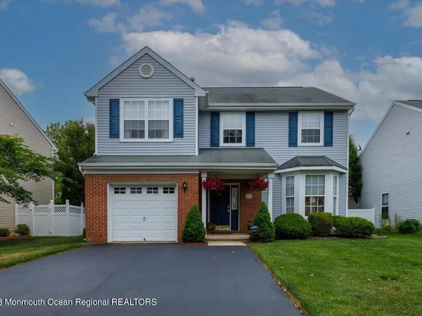 30 Skyline Drive, Hazlet, NJ 07730