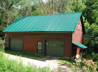 33575 Blair Valley Ln, Cazenovia, WI 53924