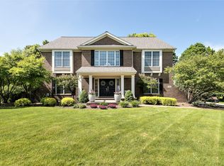 9495 Prince William Ct, Brighton, MI