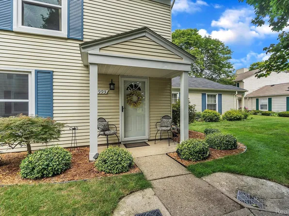 2993 MAPLEWOOD, Orion Charter Township, MI 48360