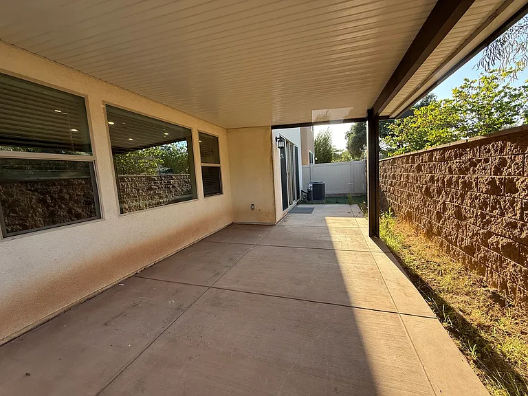 10110 Hercules Way — Photo 27