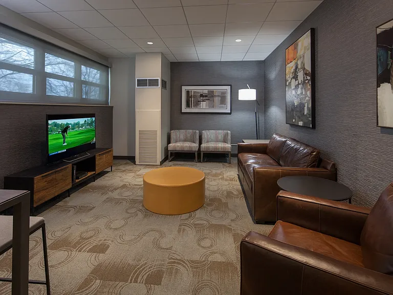 Resident Lounge