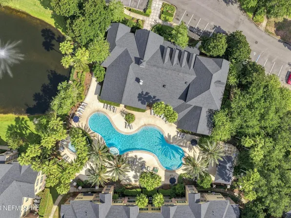 7800 POINT MEADOWS Drive #332, Jacksonville, FL 32256