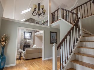 8 Grants Ln, New Milford, CT 06776