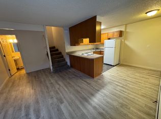 7031 Weimer Rd, Anchorage, AK 99502