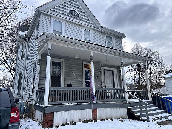 2nd image of 21 Locust St