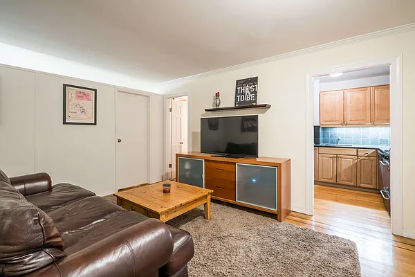 Rented by Compass | media 15