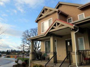 545 NW Lost Springs Ter UNIT 105, Portland, OR 97229