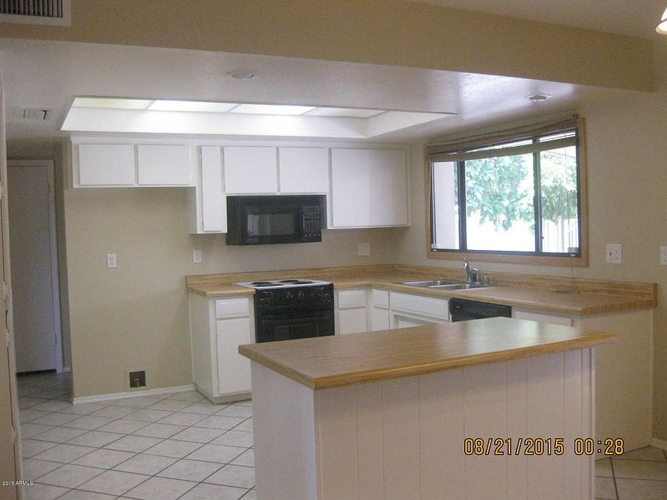 2nd image of 2410 E Loyola Dr
