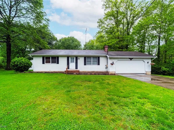 12238 South Ave, North Lima, OH 44452