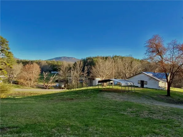 2211-2195 Lynchburg Rd, Westfield, NC 27053