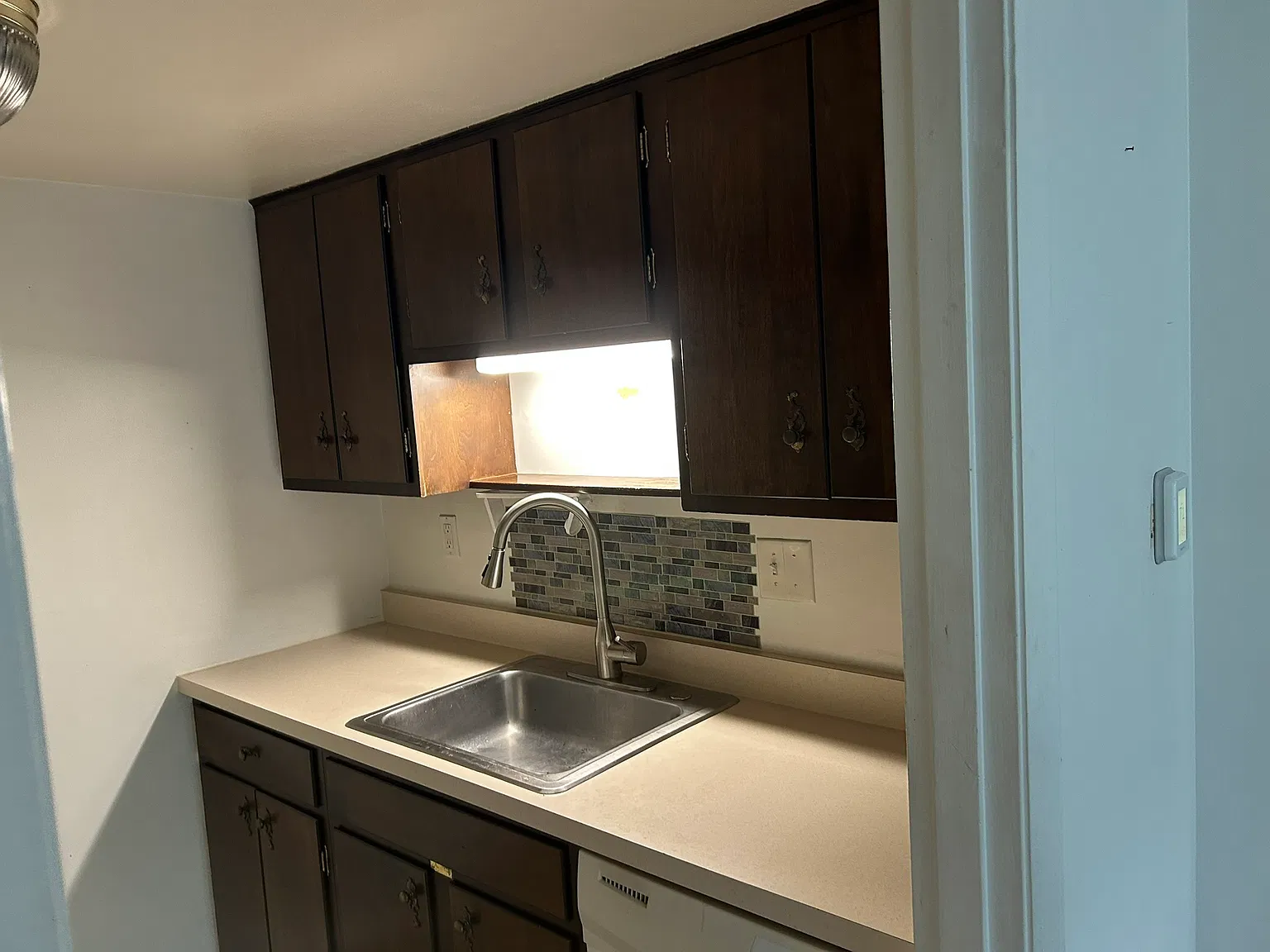 1226 E Maywood Ave — Photo 4