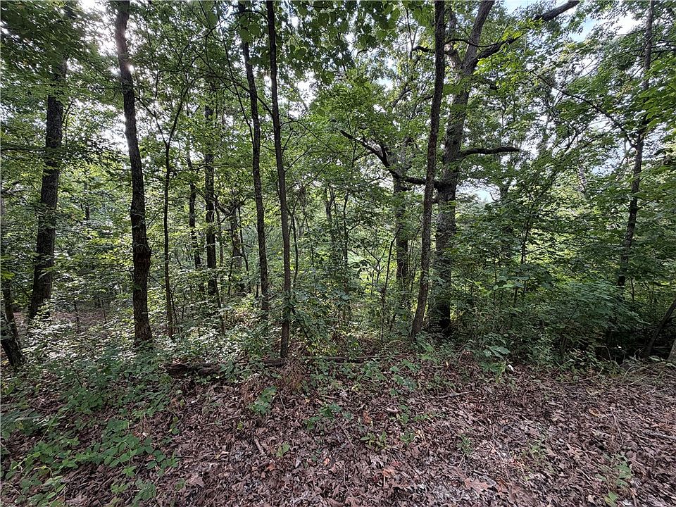 1st image of Circle Dr #38