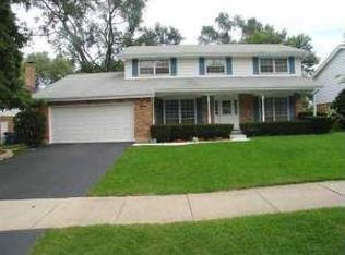 17807 Larkspur Ln, Homewood, IL 60430