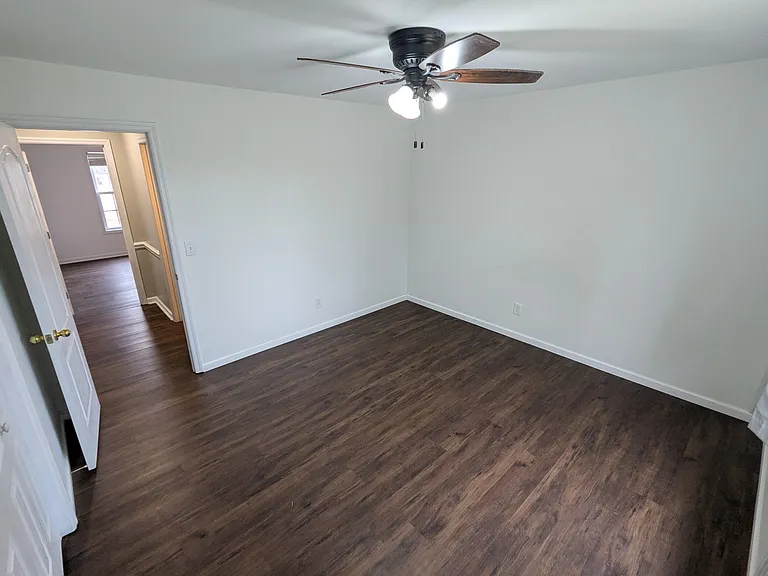 202 Deerfoot Dr — Photo 12