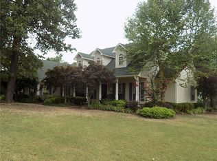 34750 Wolf Trl, Wister, OK 74966