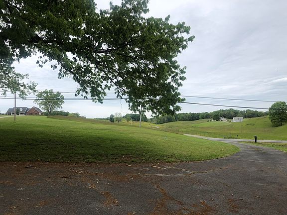5th image of 4713 Blue Springs Pkwy