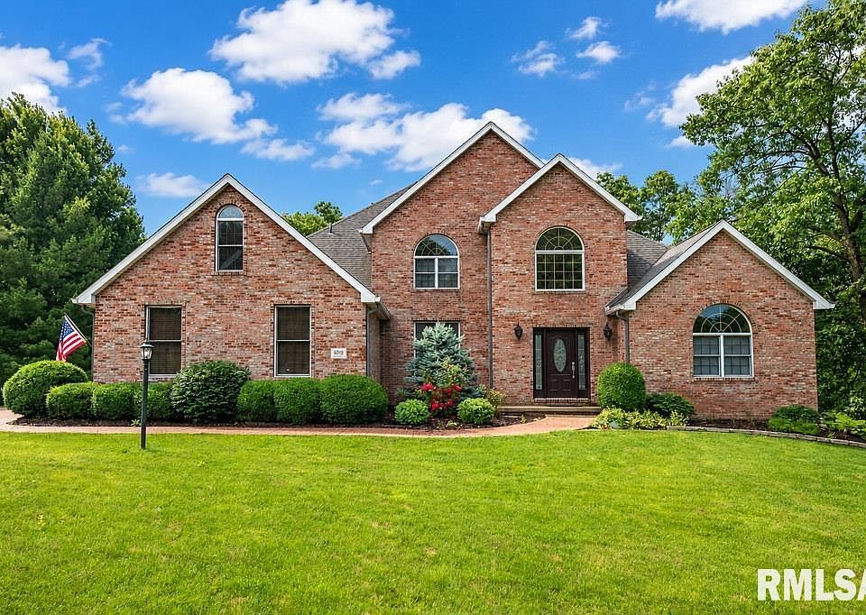 1st image of 6918 W Saddlebrook Dr