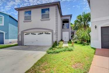 Home For Sale In Pine Hollow Estates