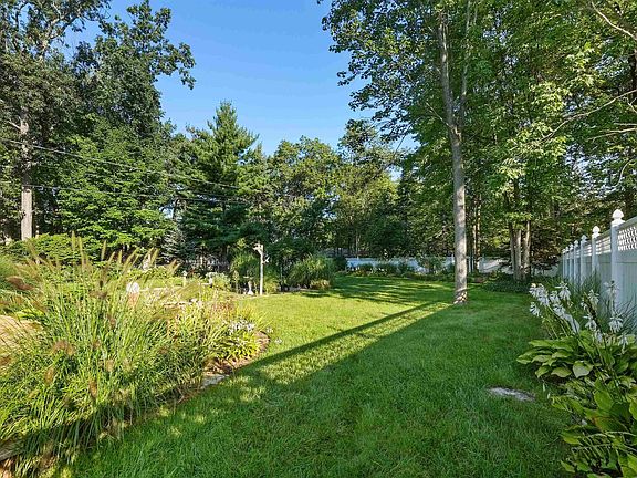 2nd image of 964 S Forestlane Dr