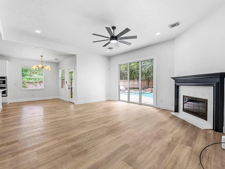 138 W Stockbridge Landing Cir — Photo 8