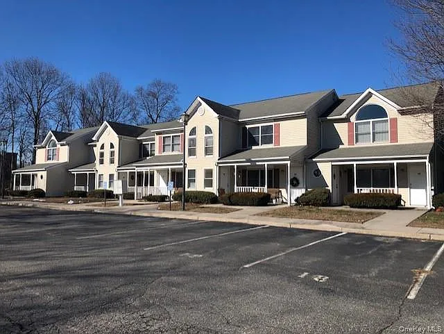 Building Photo - 124 Sylvan Ave #11