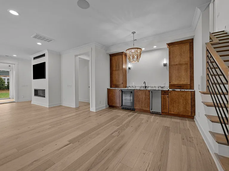 Wet bar across from the kitchen