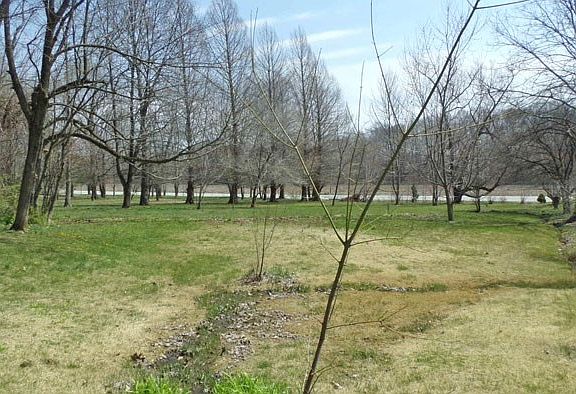 2nd image of 3043 N State Road 67