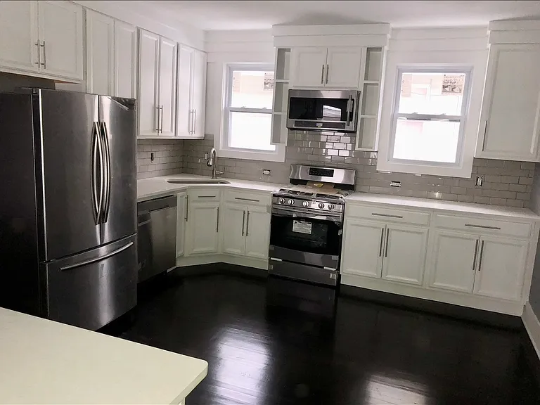 345 Ridgefield Ave #1 — Photo 14