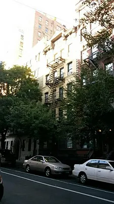 Rented by Level Group | media 31