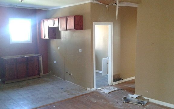 3rd image of 6403 S Campbell Ave