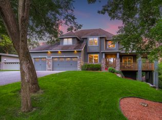 13795 Inverness Rd, Minnetonka, MN 55305