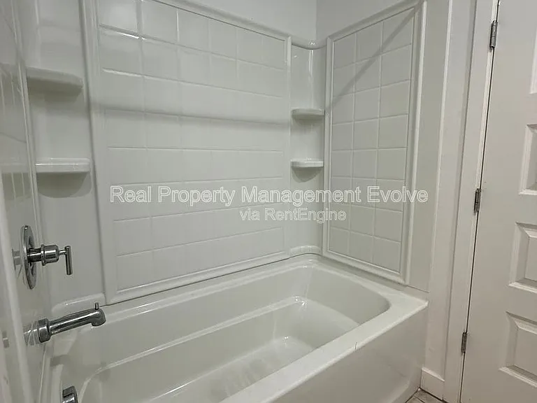6324 W Warner St — Photo 21