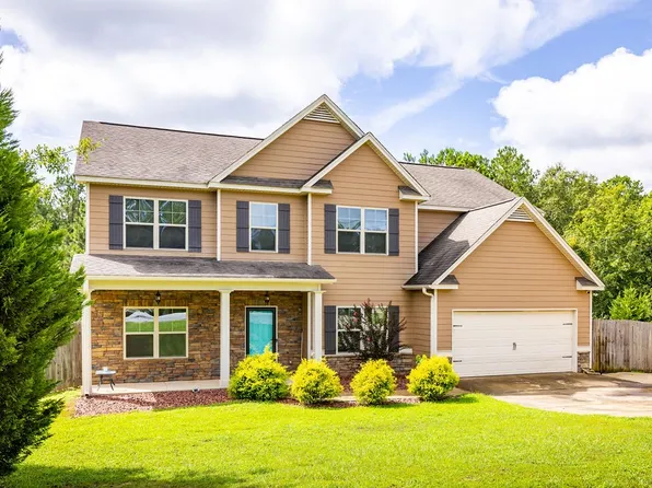373 Running Bear Dr, Smiths Station, AL 36877