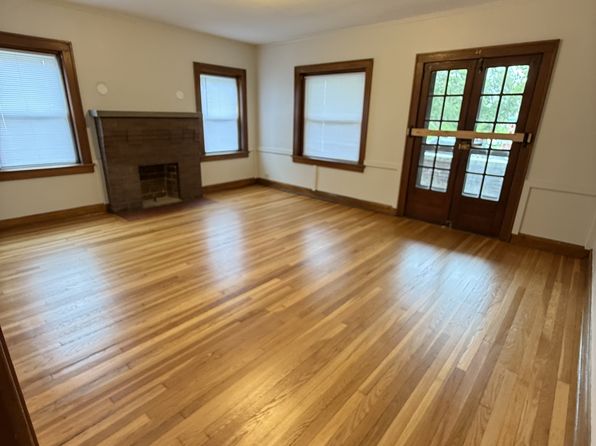 853 Barnett Ave #1E