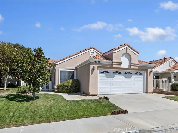 28200 Valombrosa Dr, Menifee, CA 92584