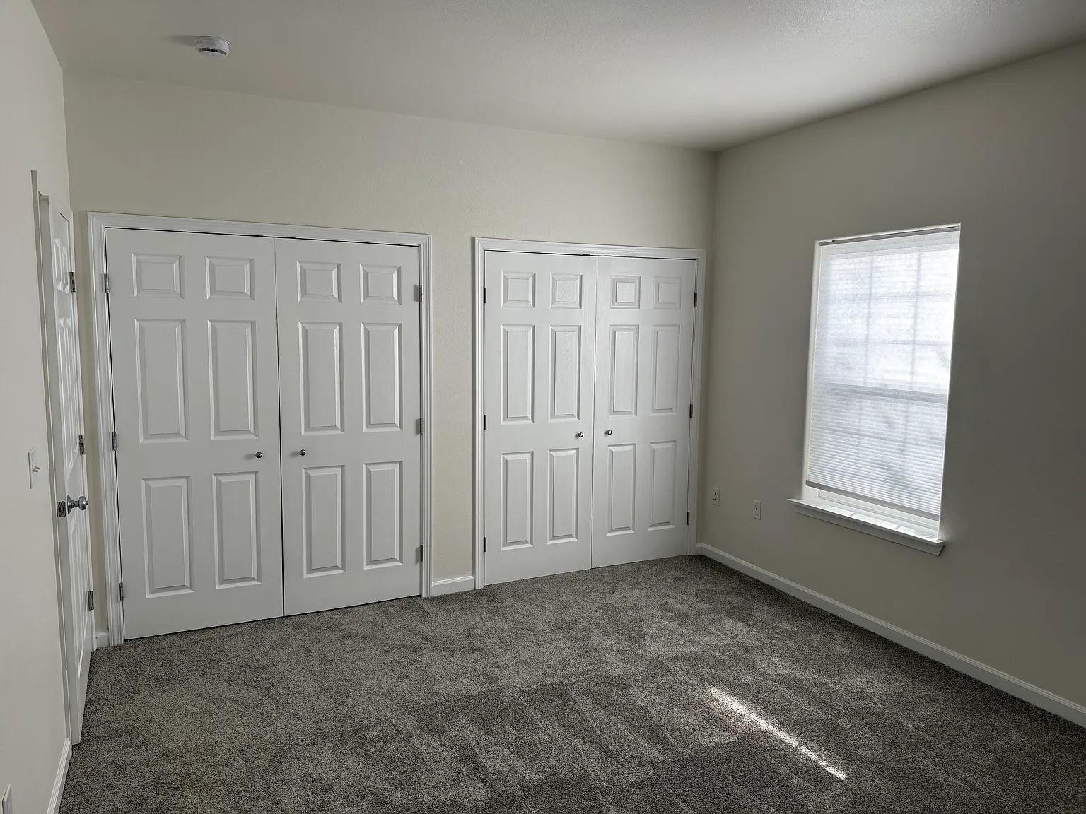3 bed, 1450 sqft, $2,250 — Photo 4