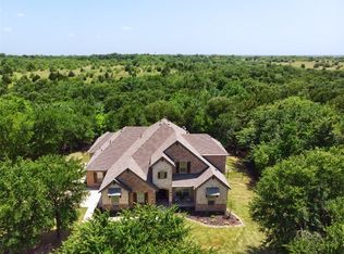 105 Falls Creek Ln, Gunter, TX 75058