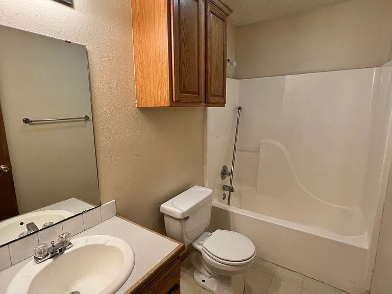 1411 Par Rd #B — Photo 11