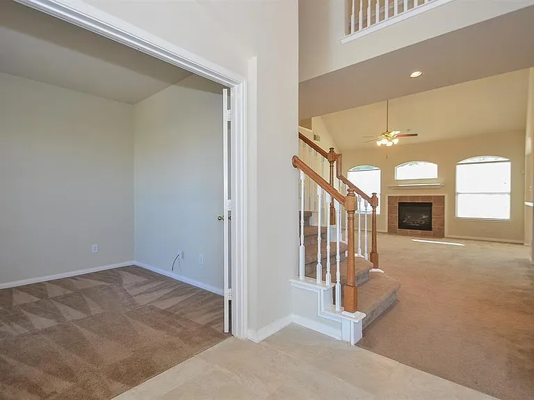 17407 S Sienna Cove Ln — Photo 4