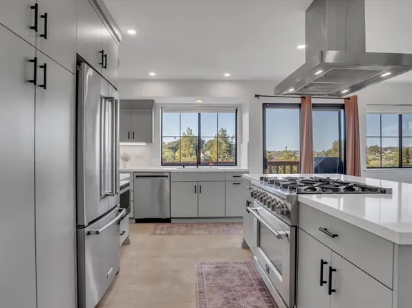 641 Lois Lane, El Sobrante, CA 94803